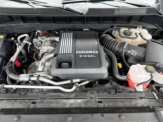 Used 2025 Chevrolet Silverado 1500 LTZ AWD/4WD image 26