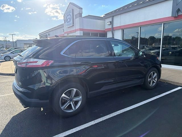Used 2019 Ford Edge SEL w/ Equipment Group 201A FWD image 14