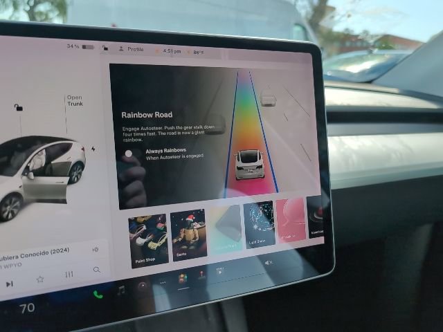 Used 2021 Tesla Model Y 2WD image 19