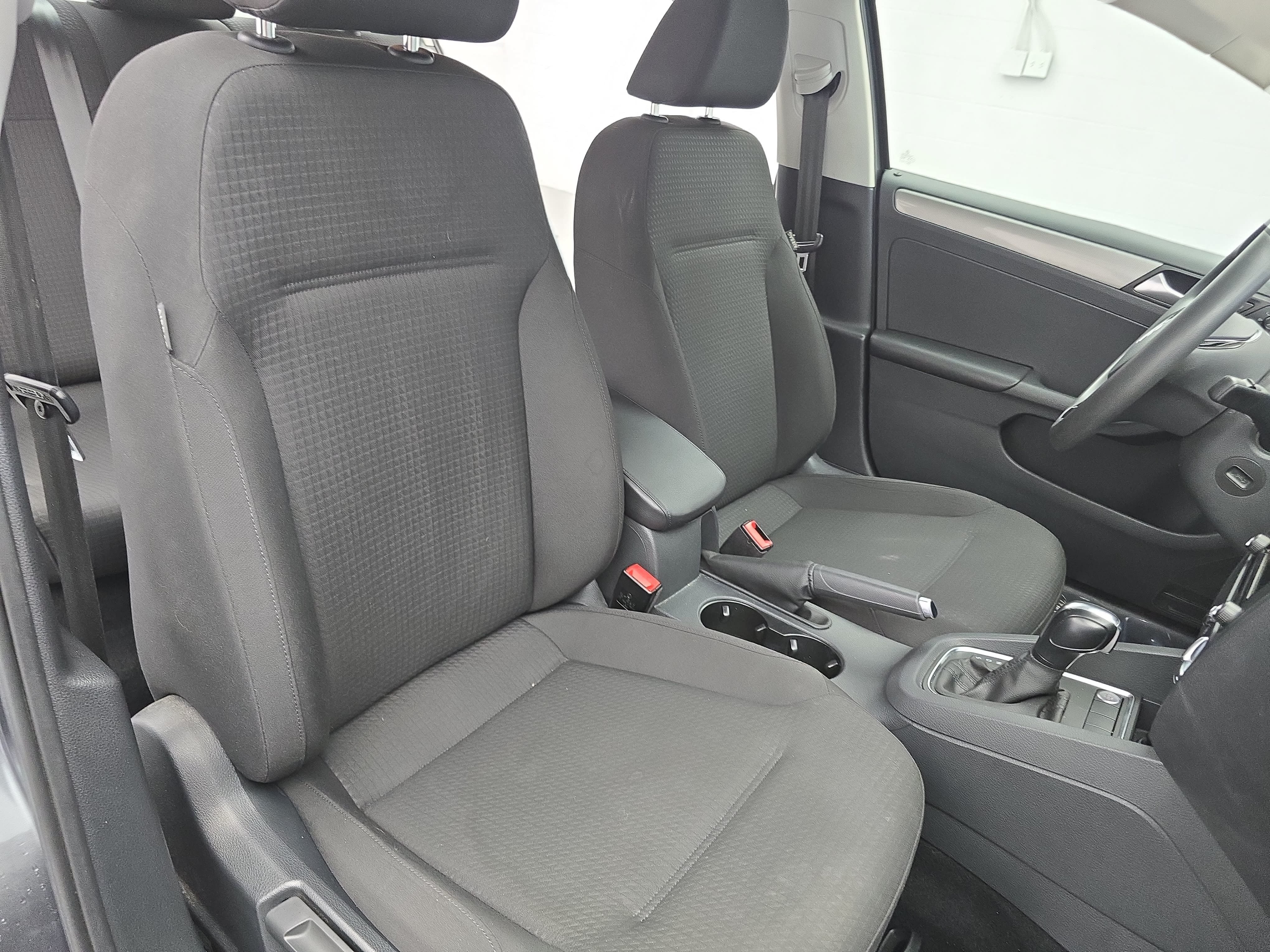 Used 2016 Volkswagen Jetta SE FWD image 10