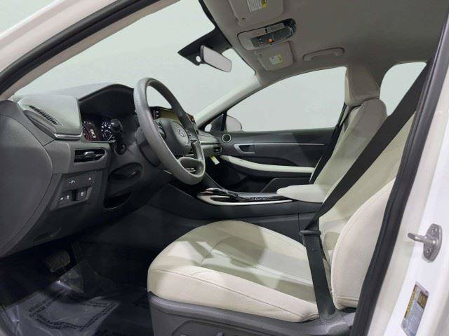 Used 2023 Hyundai Sonata SEL FWD image 15