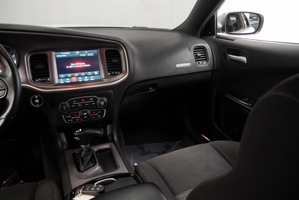 Certified 2022 Dodge Charger R/T w/ Blacktop Package image 24