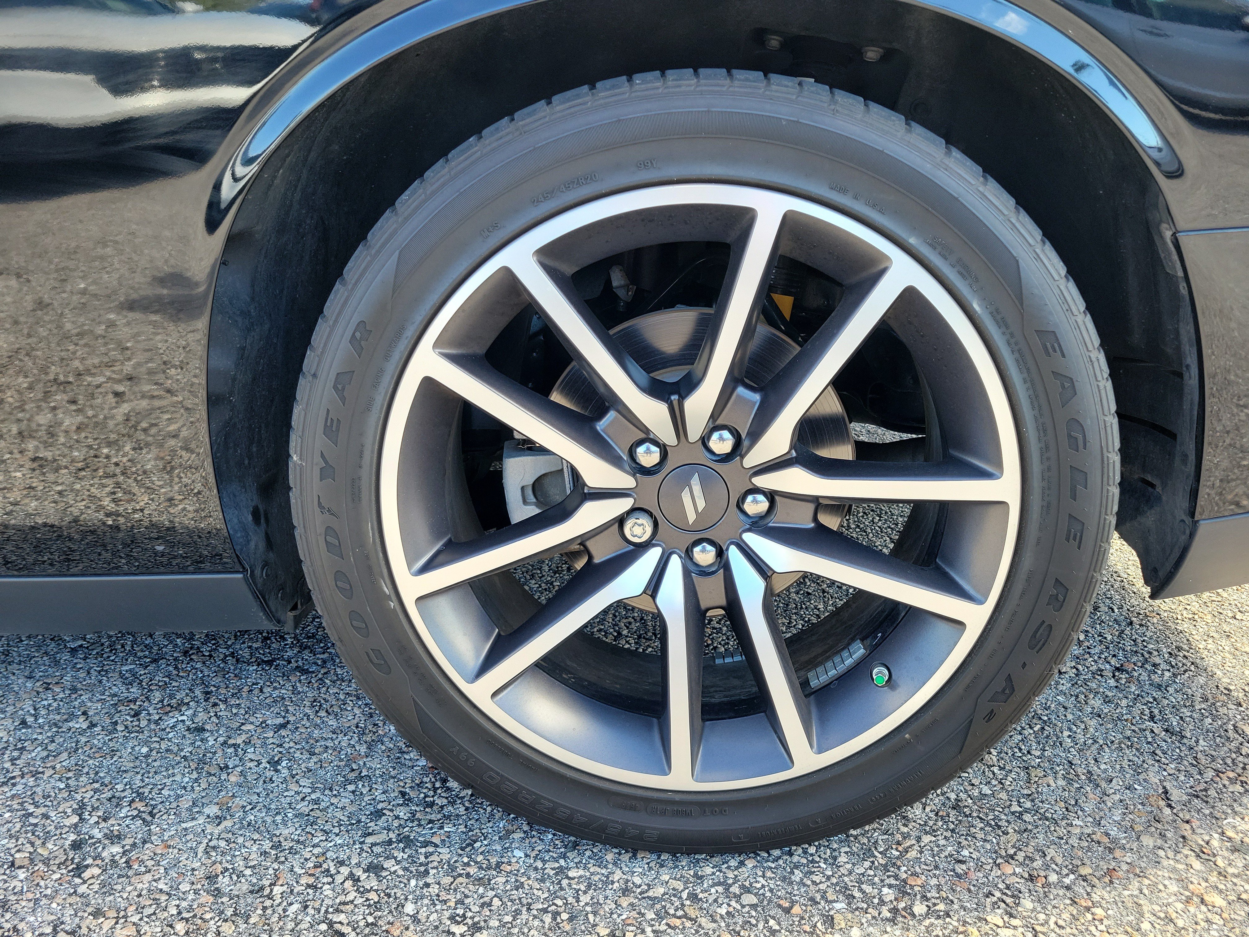 Used 2023 Dodge Challenger R/T RWD image 8