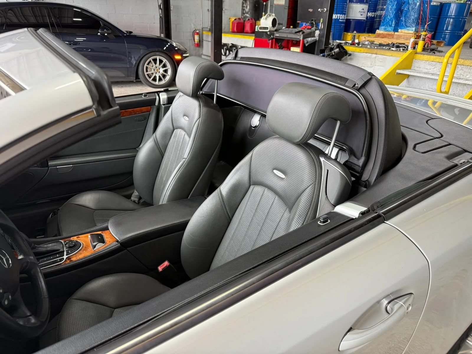 Used 2004 Mercedes-Benz SL 55 AMG image 61