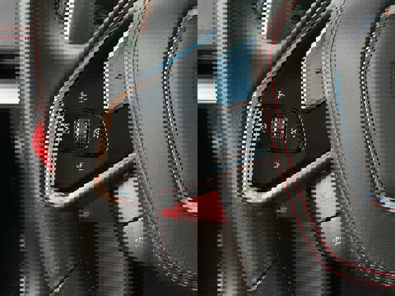 Used 2023 Chevrolet Corvette Stingray Premium Cpe w/ Z51 Performance Package image 11