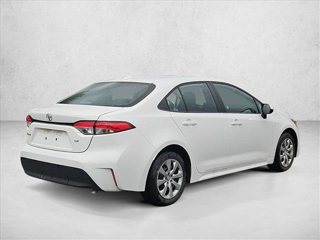 Used 2026 Toyota Corolla LE FWD image 5