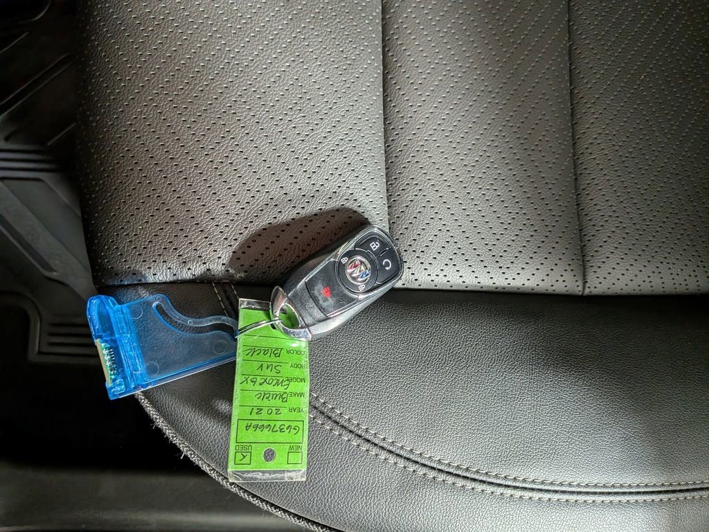 Certified 2021 Buick Encore GX Essence w/ Experience Buick Package image 34