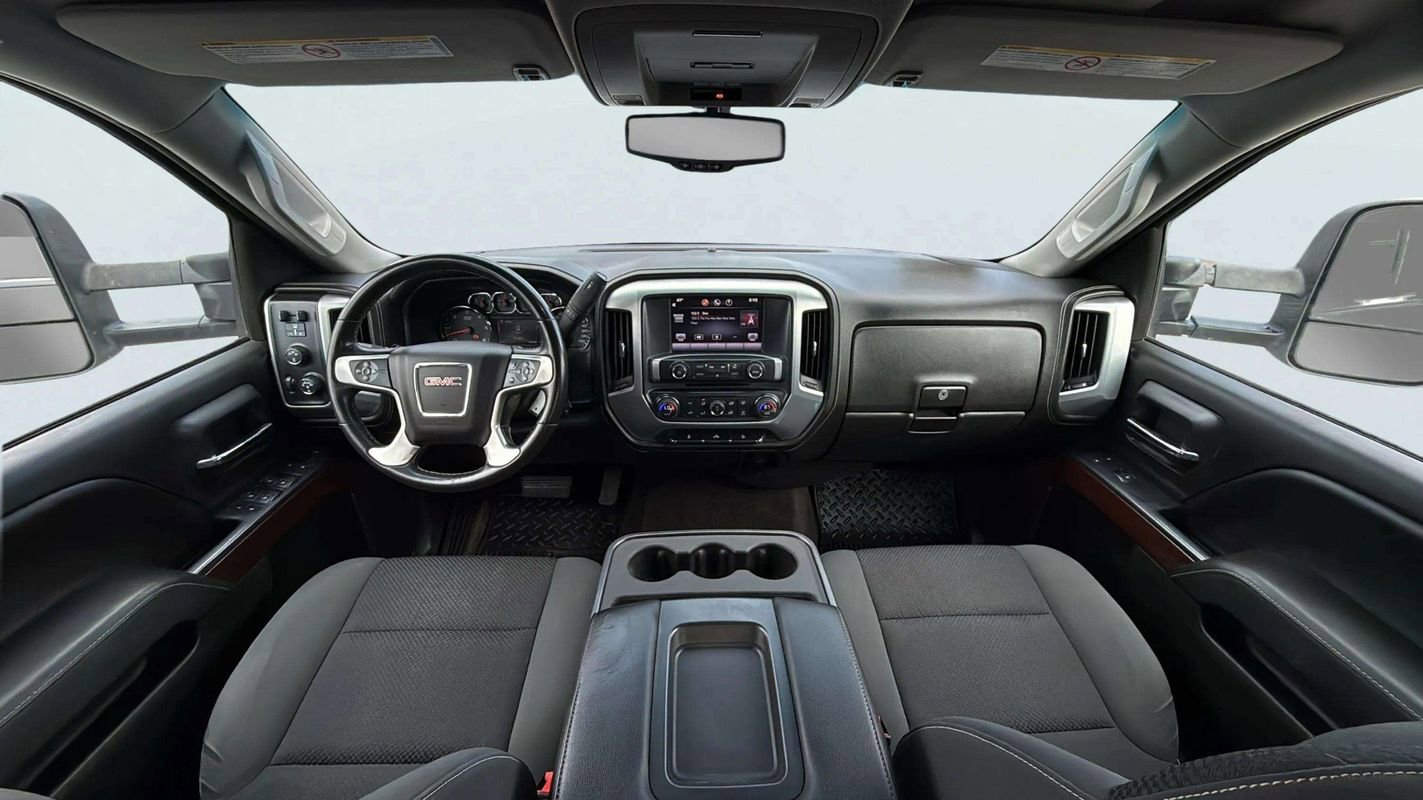 Used 2015 GMC Sierra 2500 SLE w/ SLE Preferred Package image 9