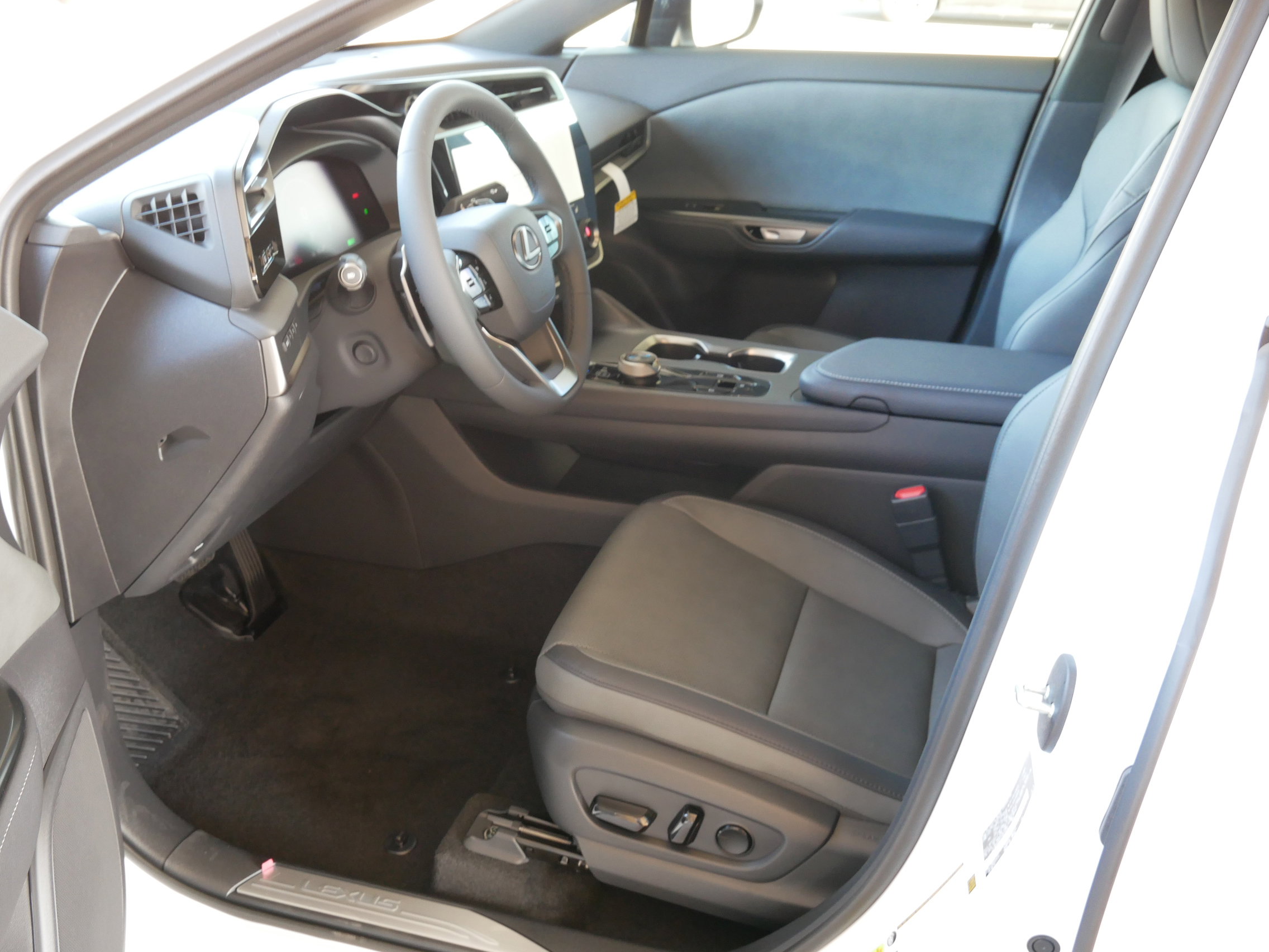 New 2026 Lexus RZ 450e 2WD image 4