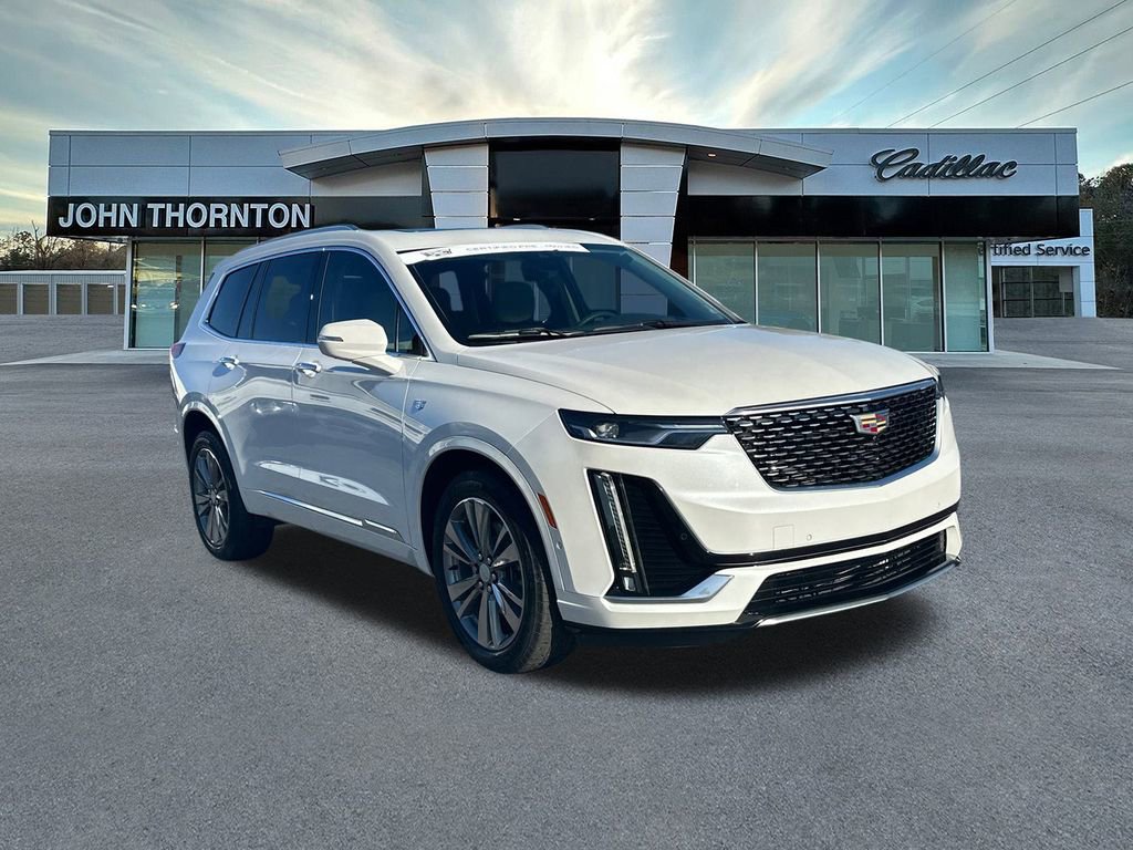 Certified 2022 Cadillac XT6 Premium Luxury w/ Technology Package image 3