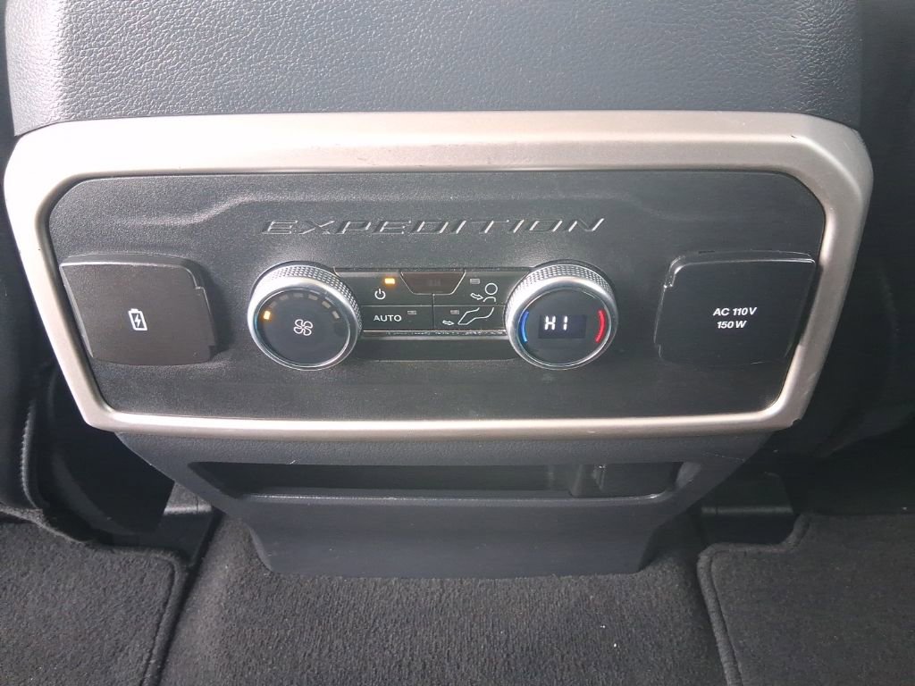 Used 2024 Ford Expedition Max XLT image 21