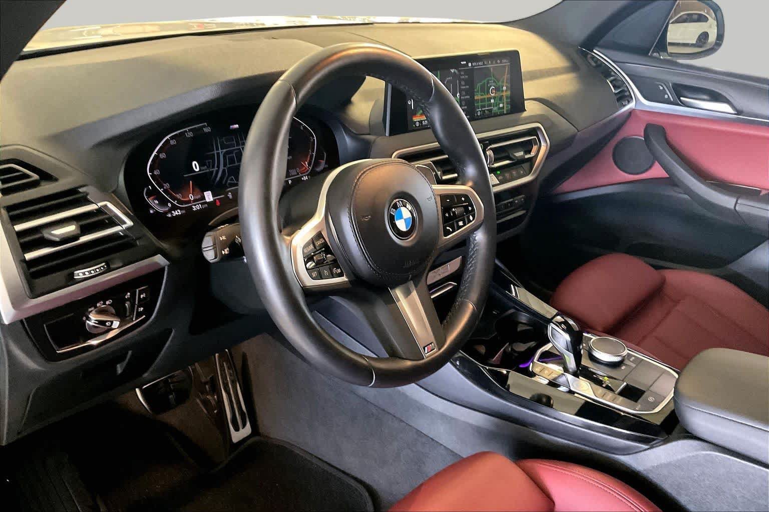 Used 2024 BMW X3 sDrive30i w/ M Sport Package RWD image 16