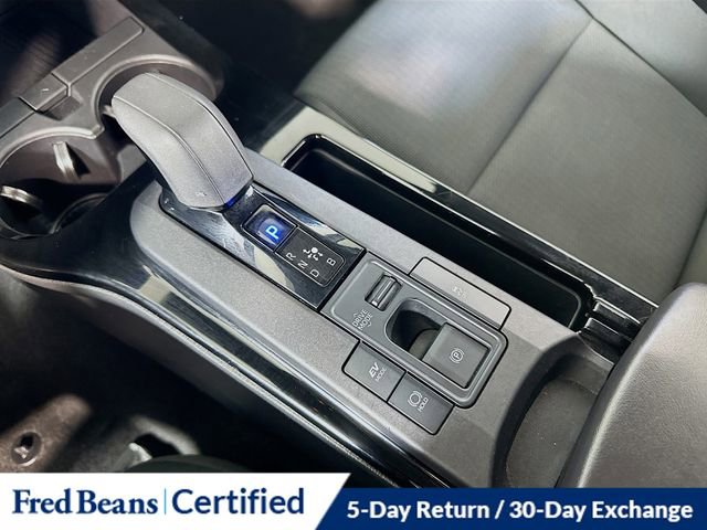 Used 2023 Toyota Prius LE image 19