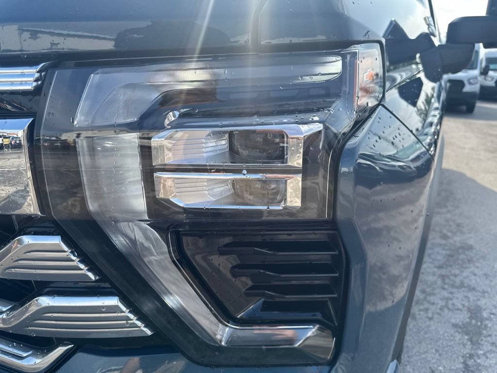 Used 2026 Chevrolet Silverado 2500 High Country w/ Technology Package AWD/4WD image 54