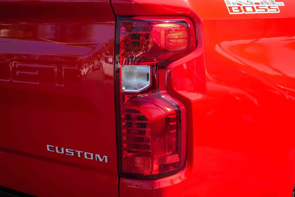 Used 2025 Chevrolet Silverado 1500 Custom Trail Boss image 7