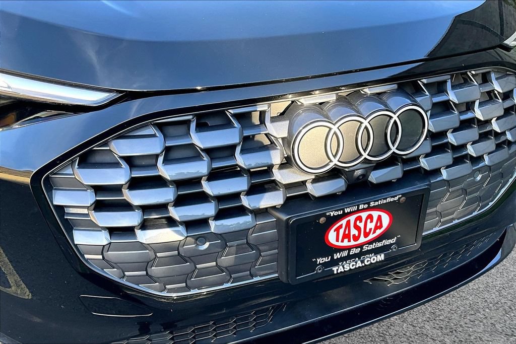 Used 2025 Audi Q5 Premium w/ Convenience Package AWD/4WD image 33