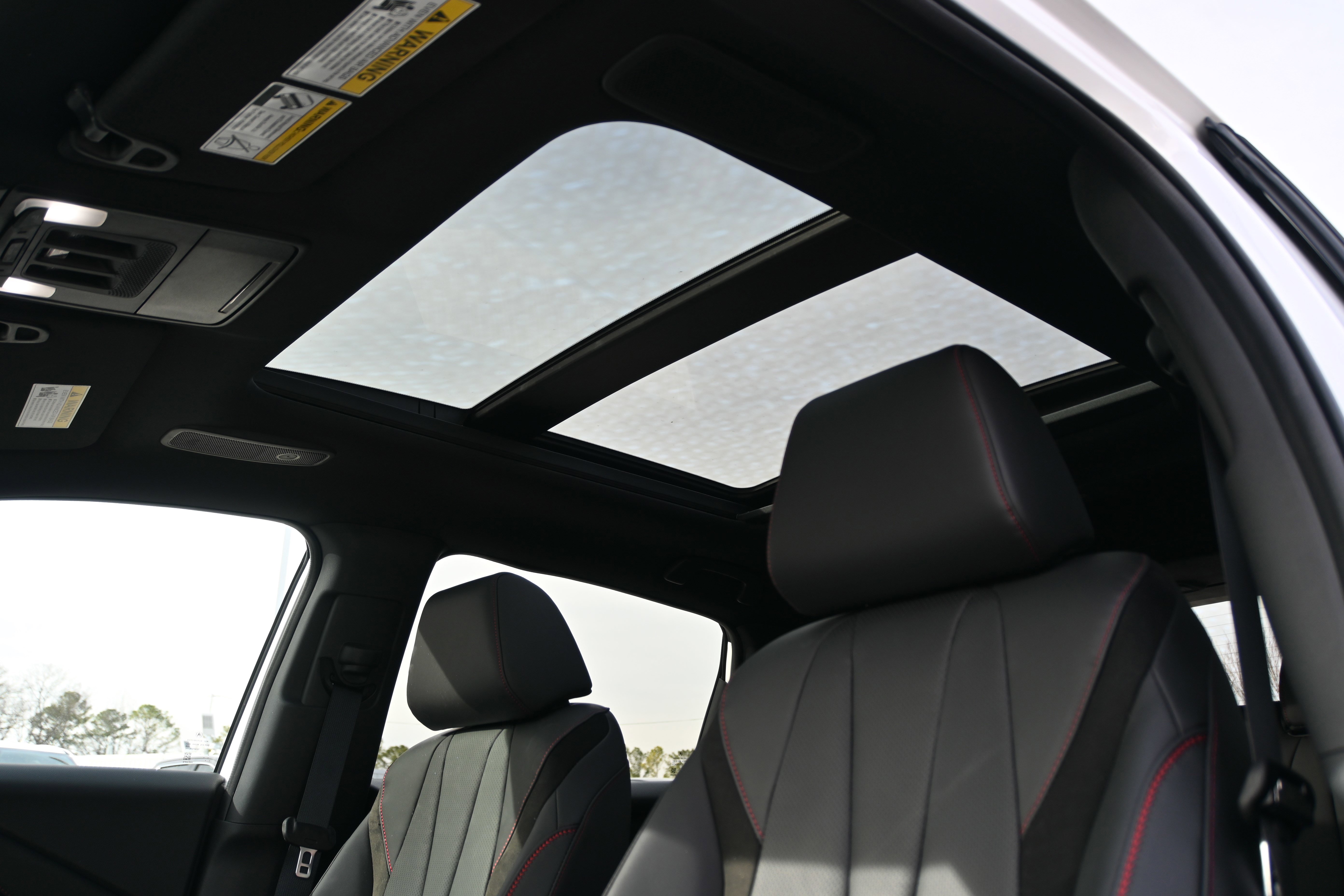 Used 2025 Acura ADX A-Spec image 9