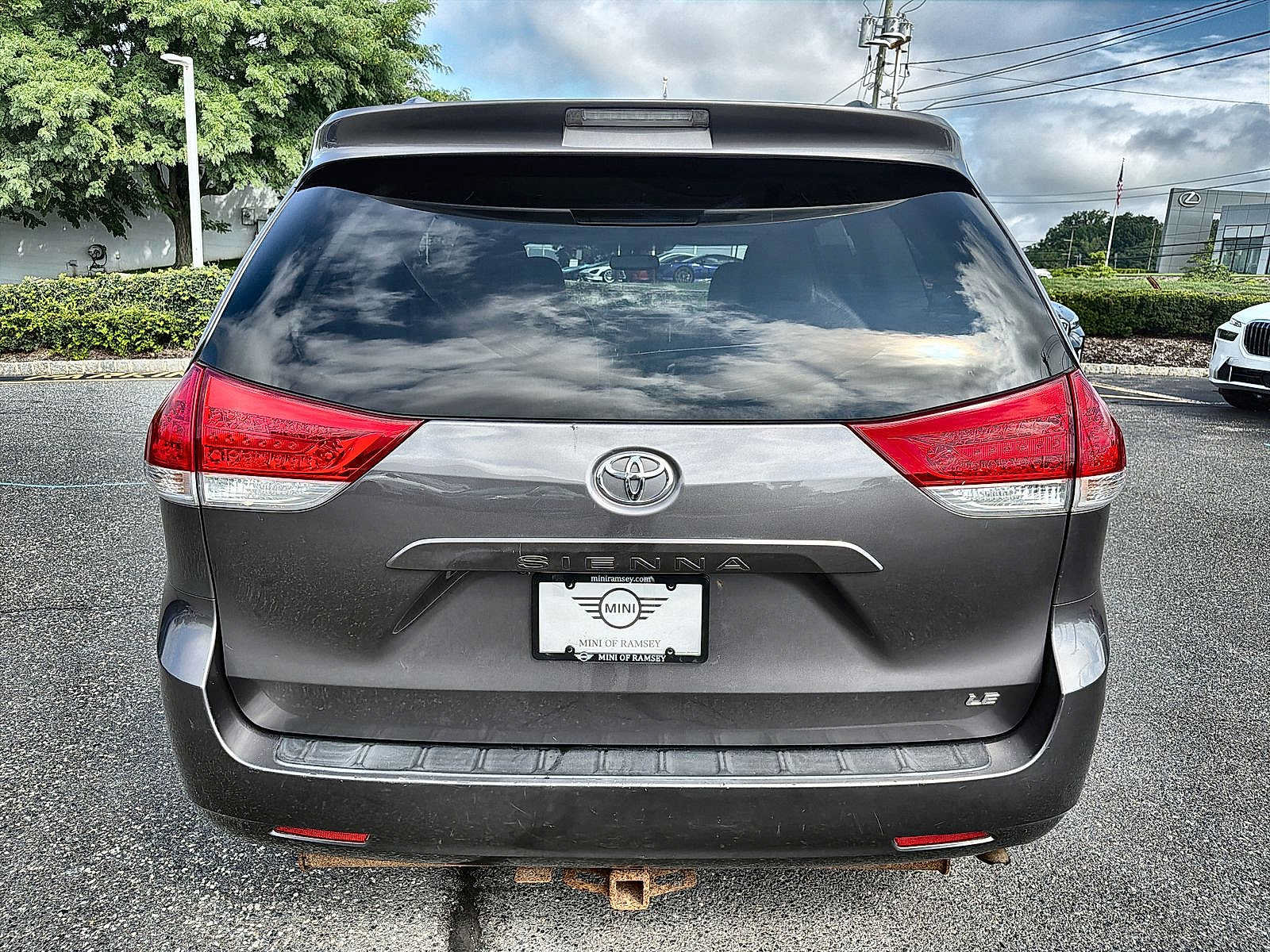 Used 2012 Toyota Sienna LE FWD image 13