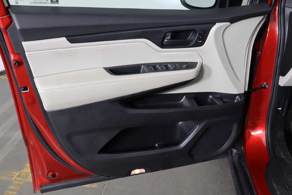 Used 2025 Honda Odyssey EX-L image 19