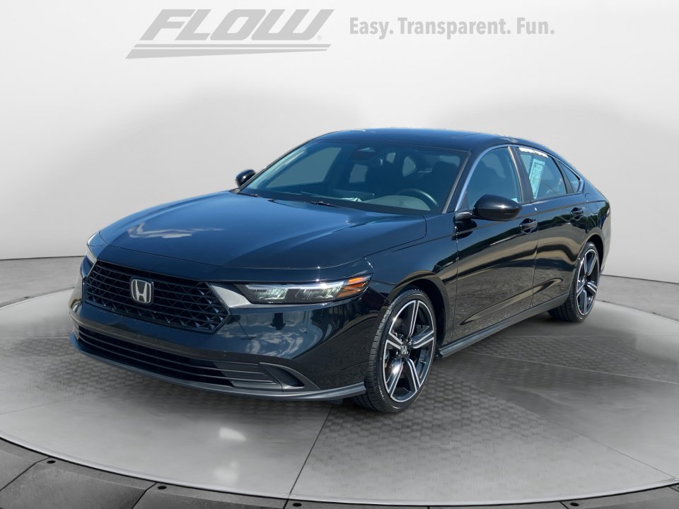 Used 2023 Honda Accord Sport image 4