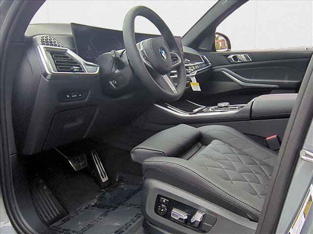 Used 2026 BMW X5 xDrive40i w/ M Sport Package image 10