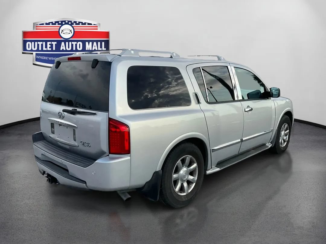 Used 2004 INFINITI QX56 2WD w/ Smart Vision Pkg image 3