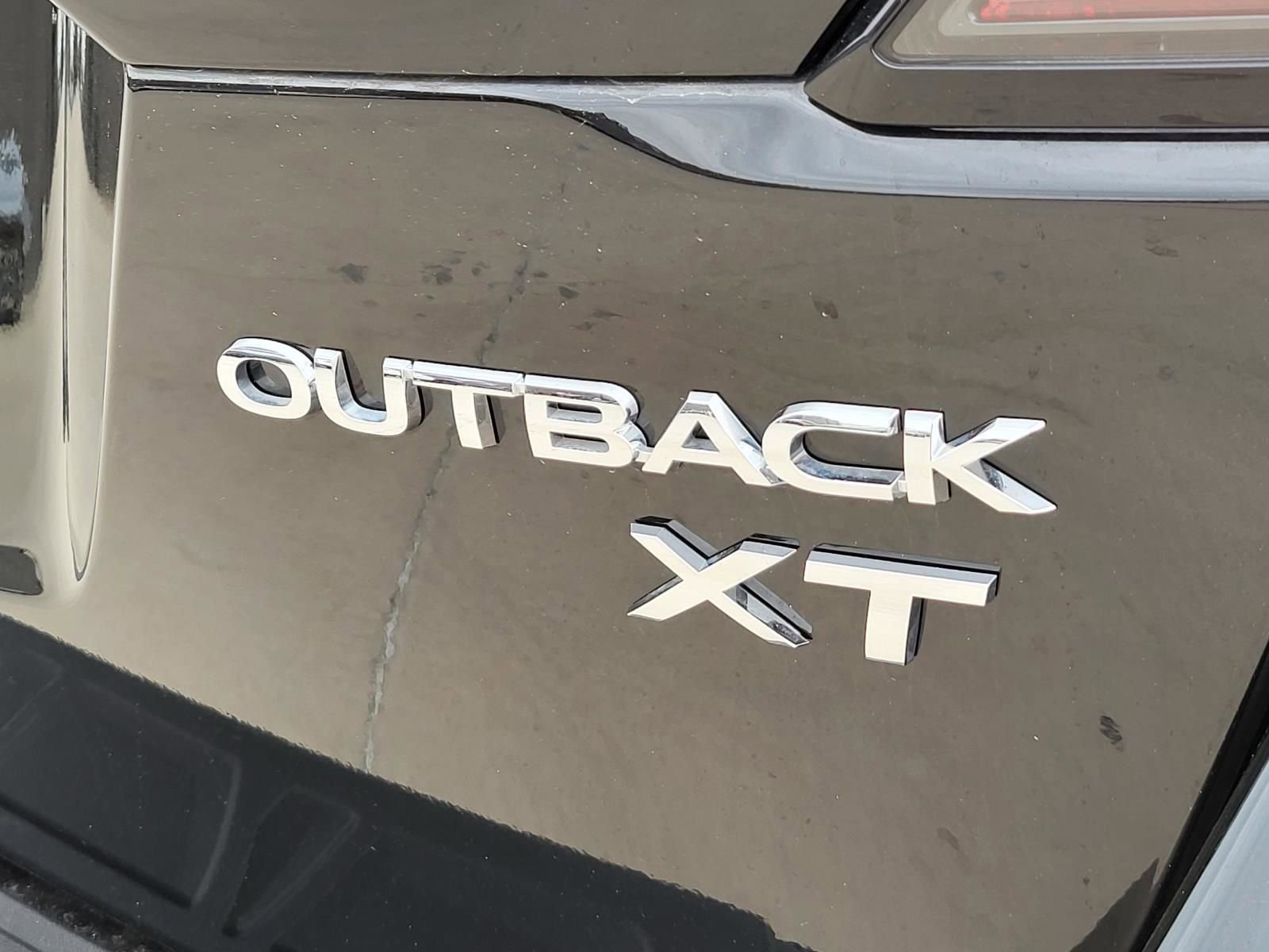 Certified 2025 Subaru Outback Limited XT AWD/4WD image 5