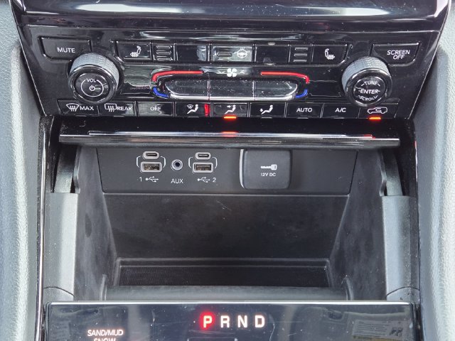 Certified 2023 Jeep Grand Cherokee Limited AWD/4WD image 20