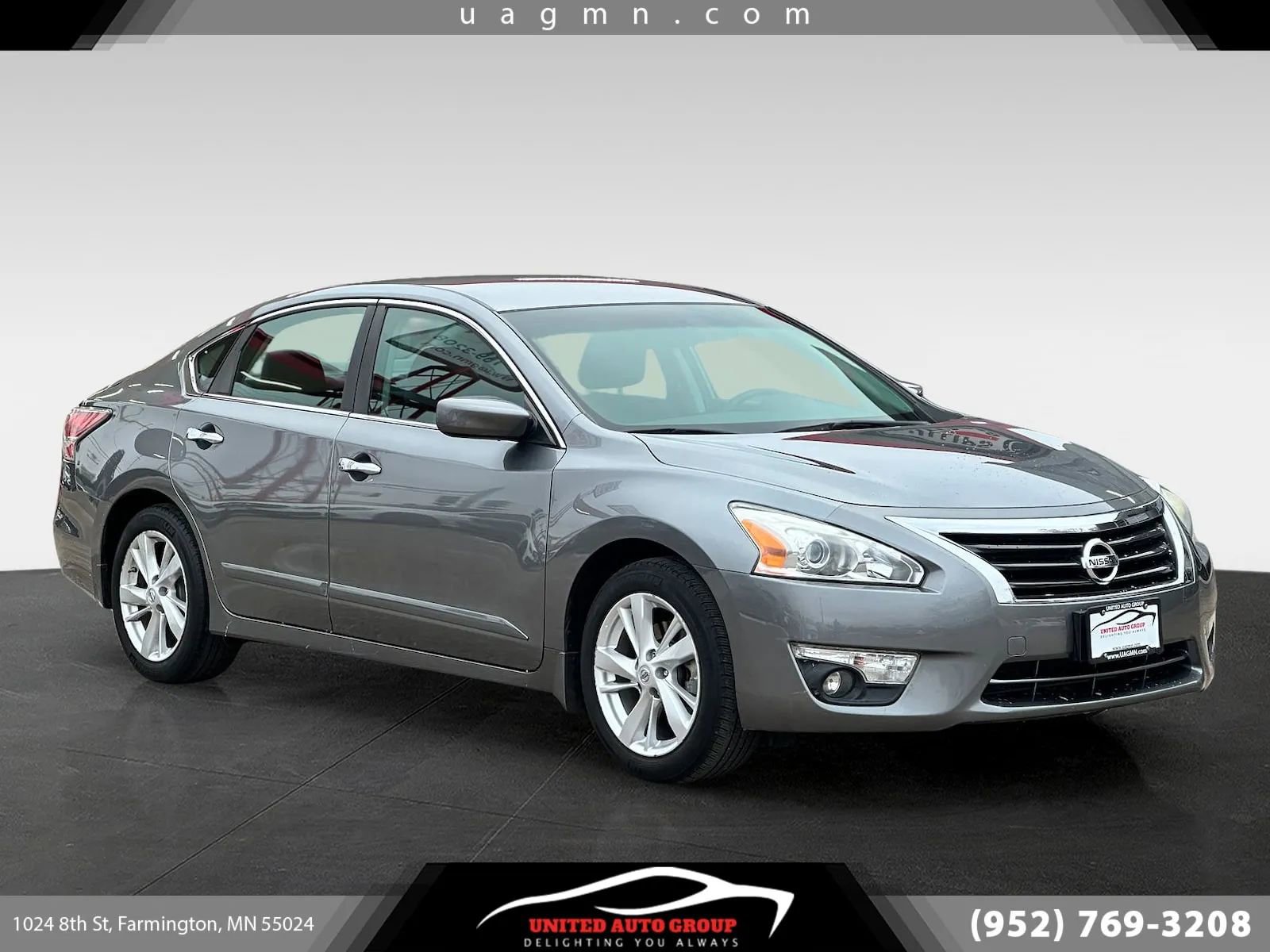 Used 2015 Nissan Altima 2.5 SV FWD image 1
