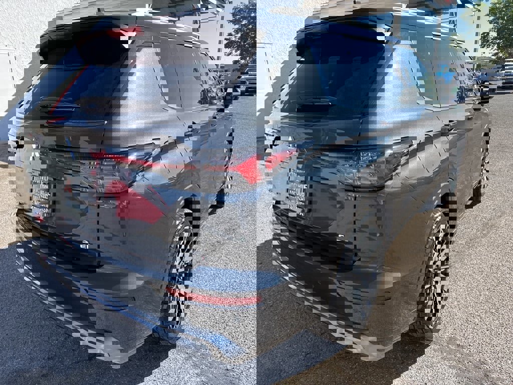 New 2025 Mitsubishi Outlander SEL image 7