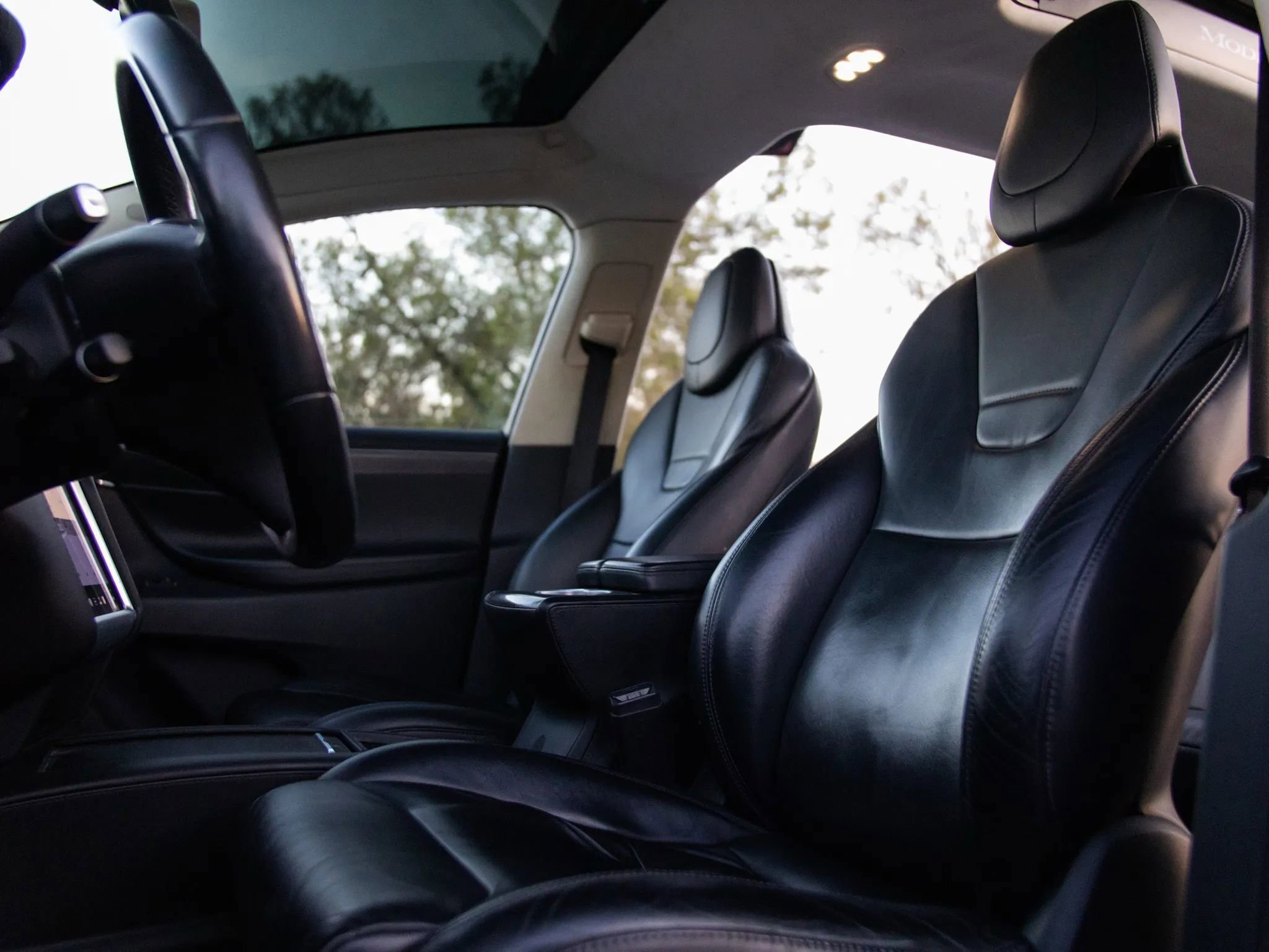 Used 2017 Tesla Model X 75D AWD/4WD image 47