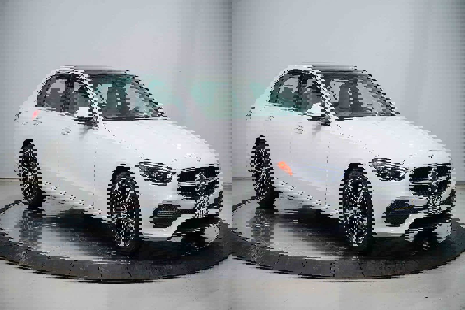 Used 2025 Mercedes-Benz C 300 Sedan image 5