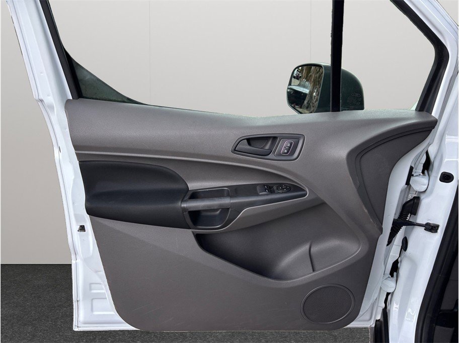 Used 2020 Ford Transit Connect XL FWD image 16