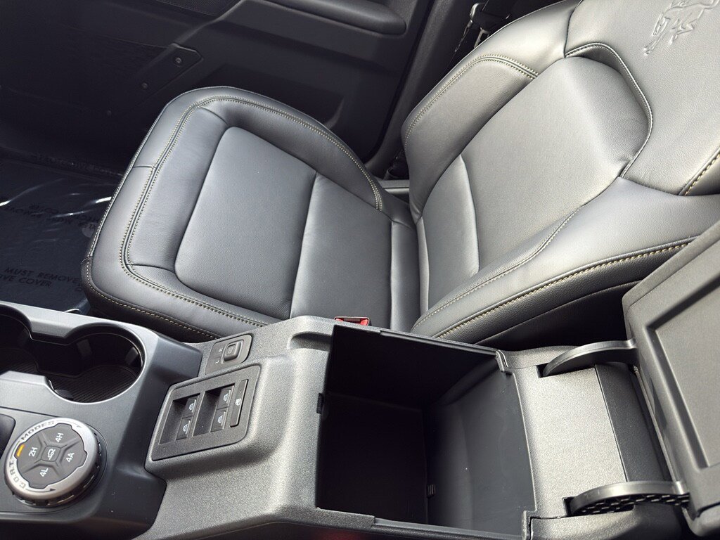 New 2025 Ford Bronco Badlands AWD/4WD image 51
