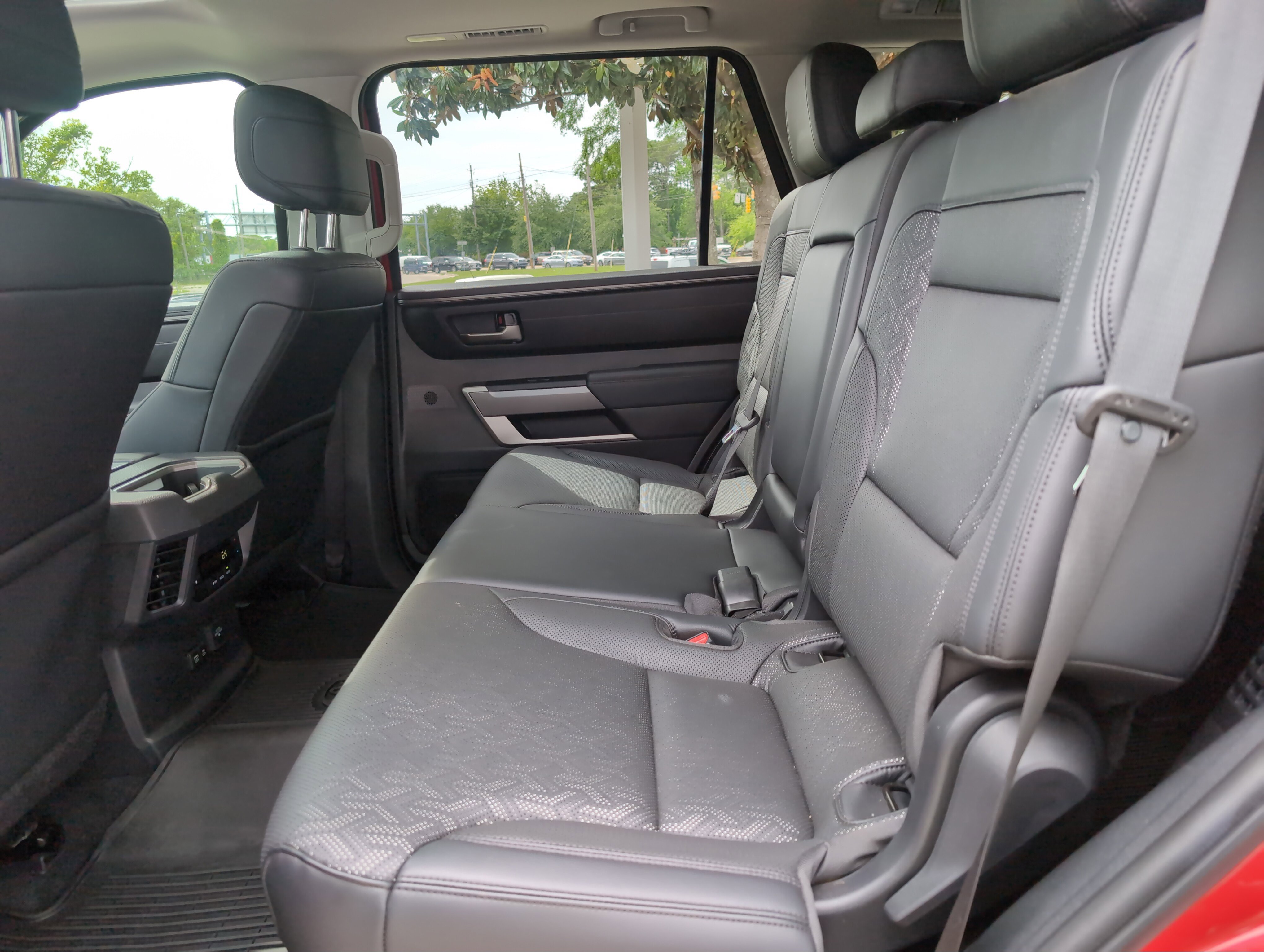 Certified 2023 Toyota Sequoia SR5 w/ SR5 Premium Package AWD/4WD image 31