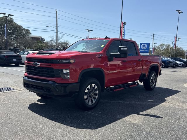 Used 2024 Chevrolet Silverado 2500 Custom w/ Custom Convenience Package image 9
