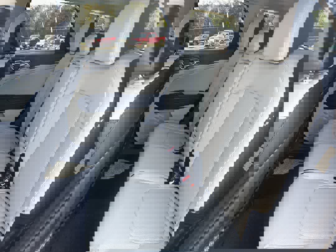 New 2026 Kia Sportage EX image 22