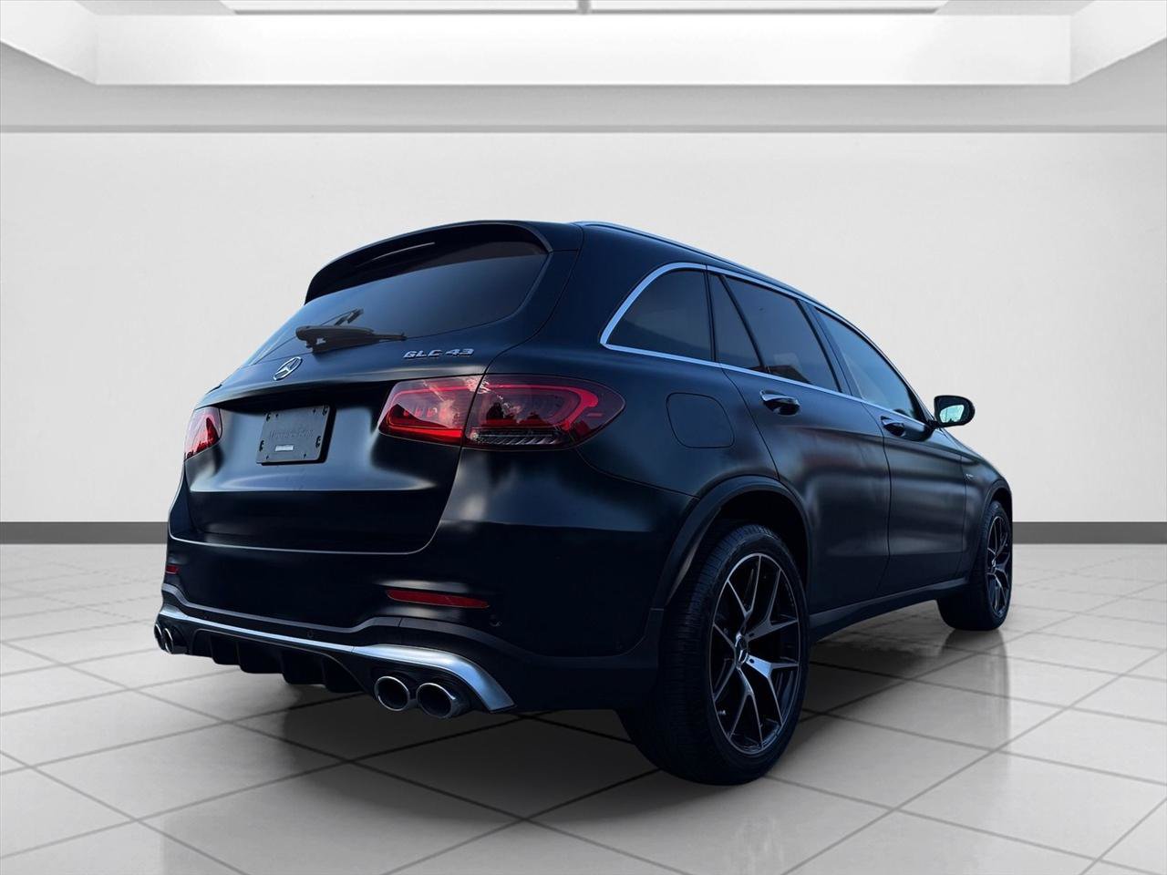 Used 2022 Mercedes-Benz GLC 43 AMG 4MATIC image 5