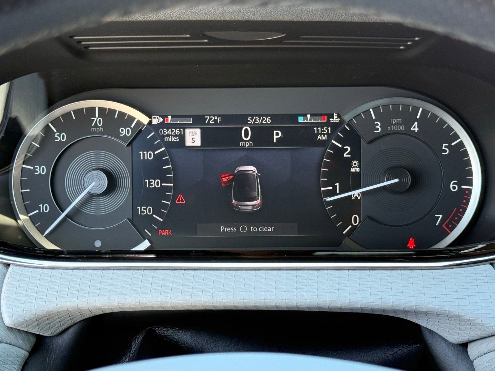 Used 2023 Land Rover Range Rover Evoque R-Dynamic S image 27