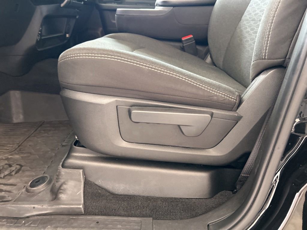 Used 2025 RAM 3500 Tradesman AWD/4WD image 44