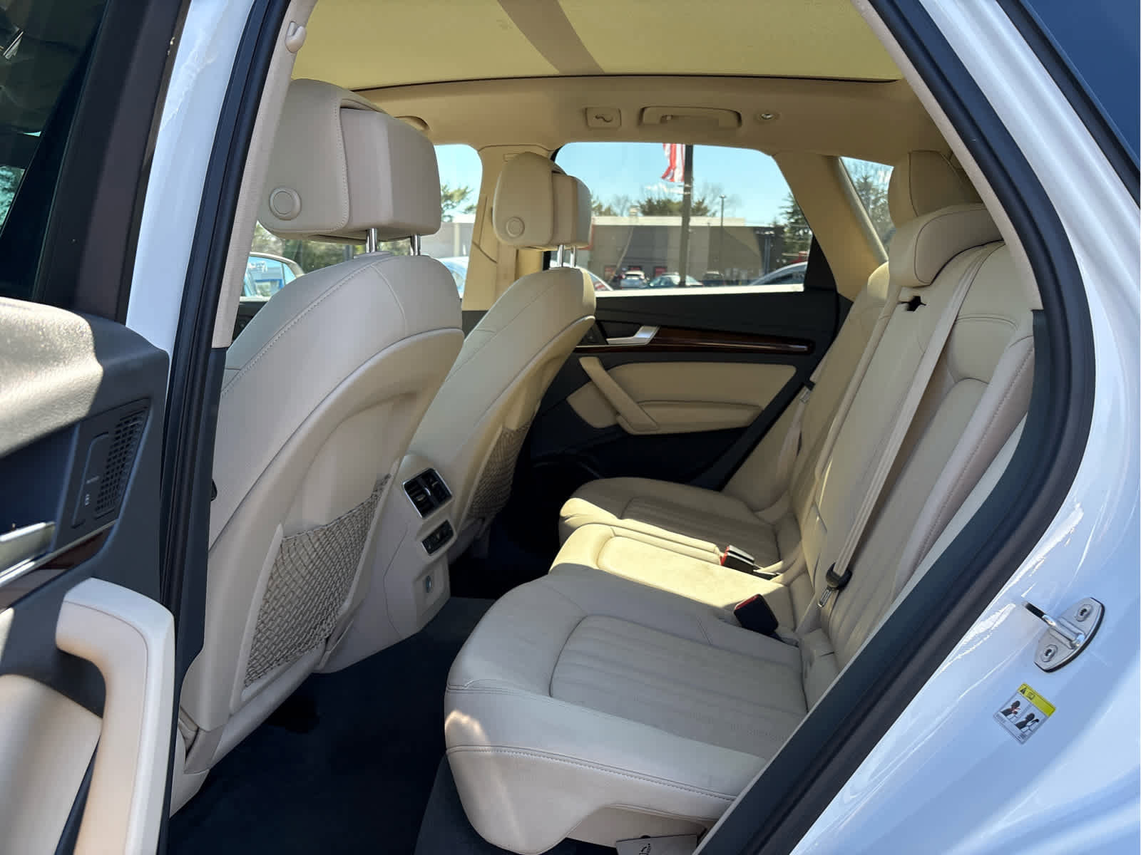 Used 2018 Audi Q5 2.0T Premium Plus w/ Premium Plus Package image 10