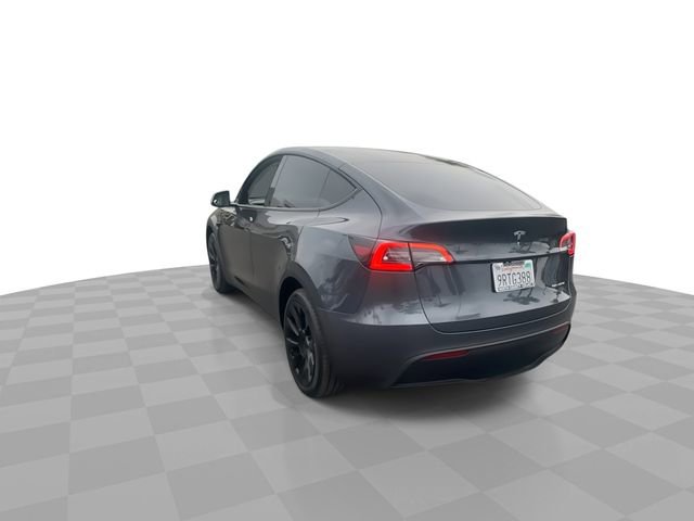 Used 2021 Tesla Model Y Long Range image 6