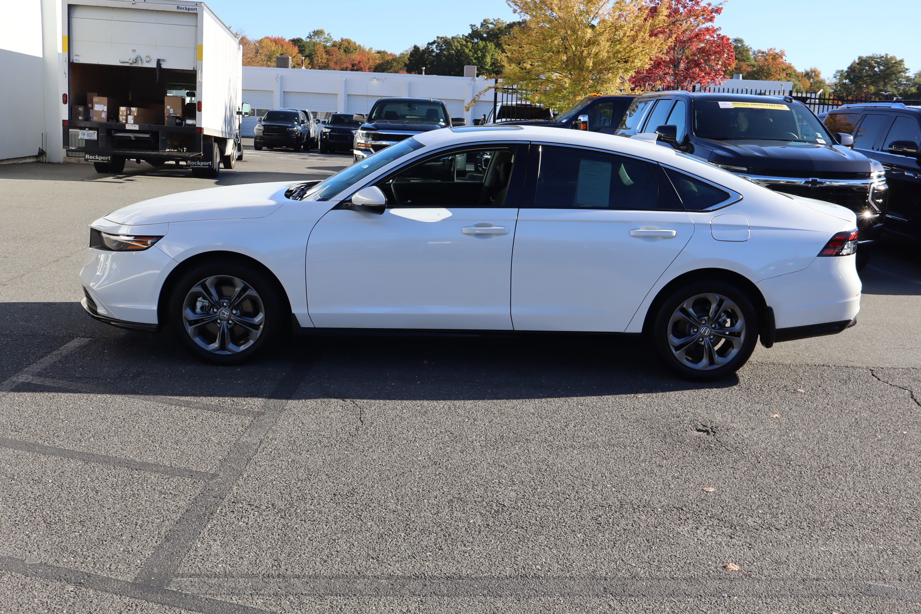 Used 2024 Honda Accord EX-L image 7