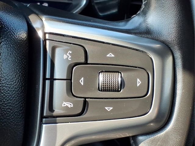 Used 2024 Chevrolet Silverado 1500 LT AWD/4WD image 25
