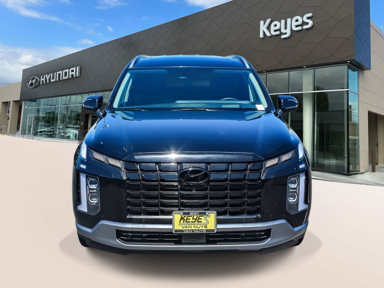 Certified 2024 Hyundai Palisade Limited FWD image 2