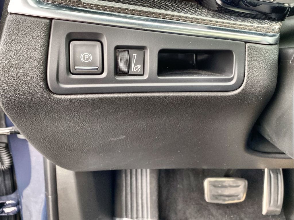 Certified 2025 Cadillac XT5 Sportv image 18