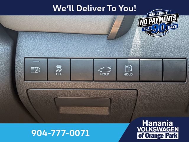 Used 2023 Toyota Camry SE FWD image 22