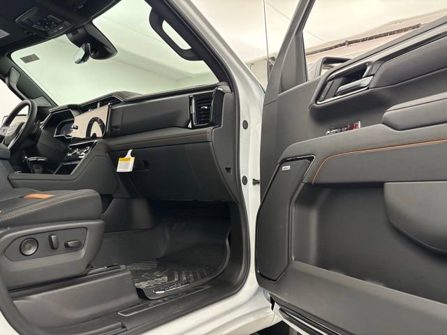 New 2026 GMC Sierra 1500 AT4 w/ Technology Package image 36