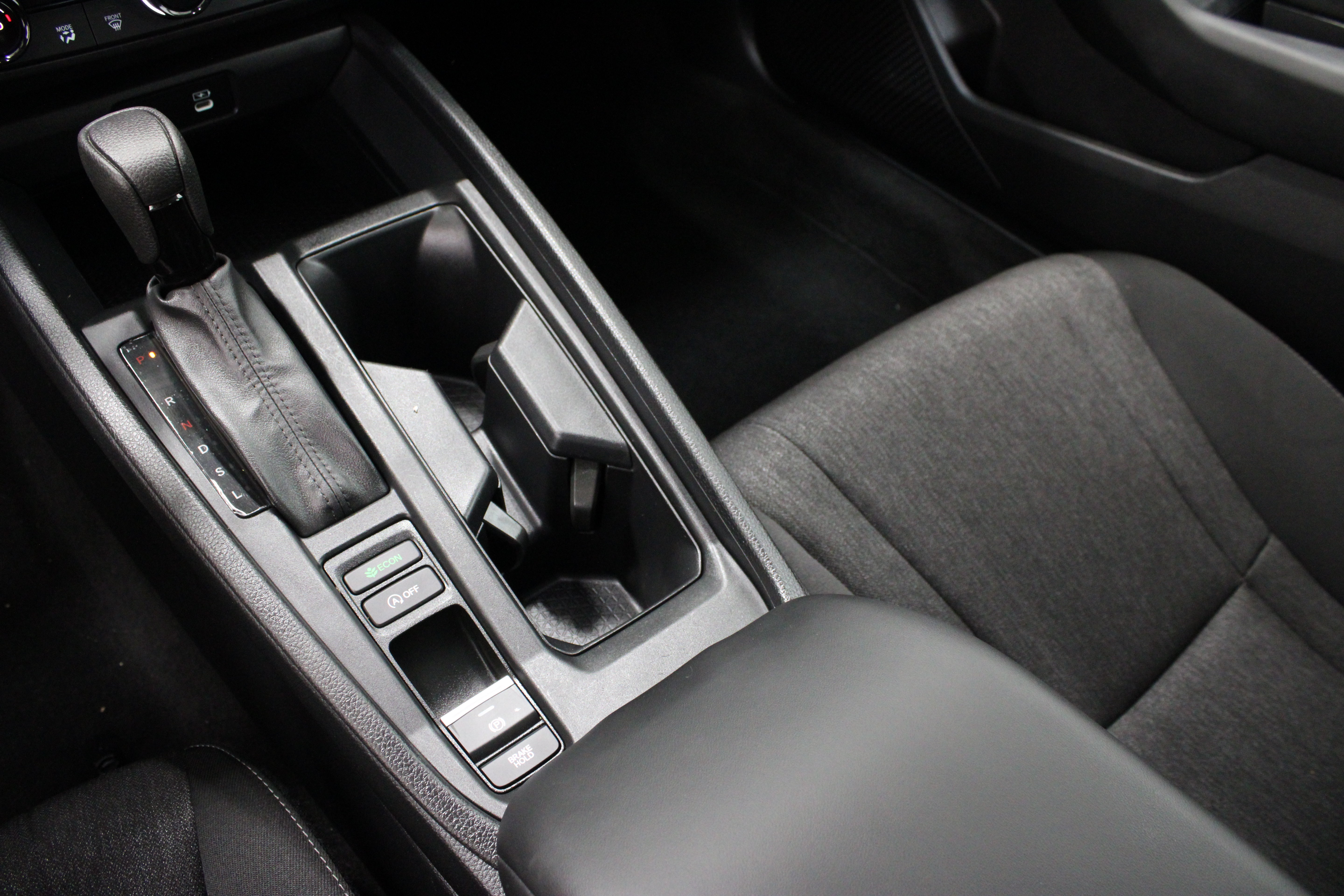 Used 2025 Honda Accord SE image 17