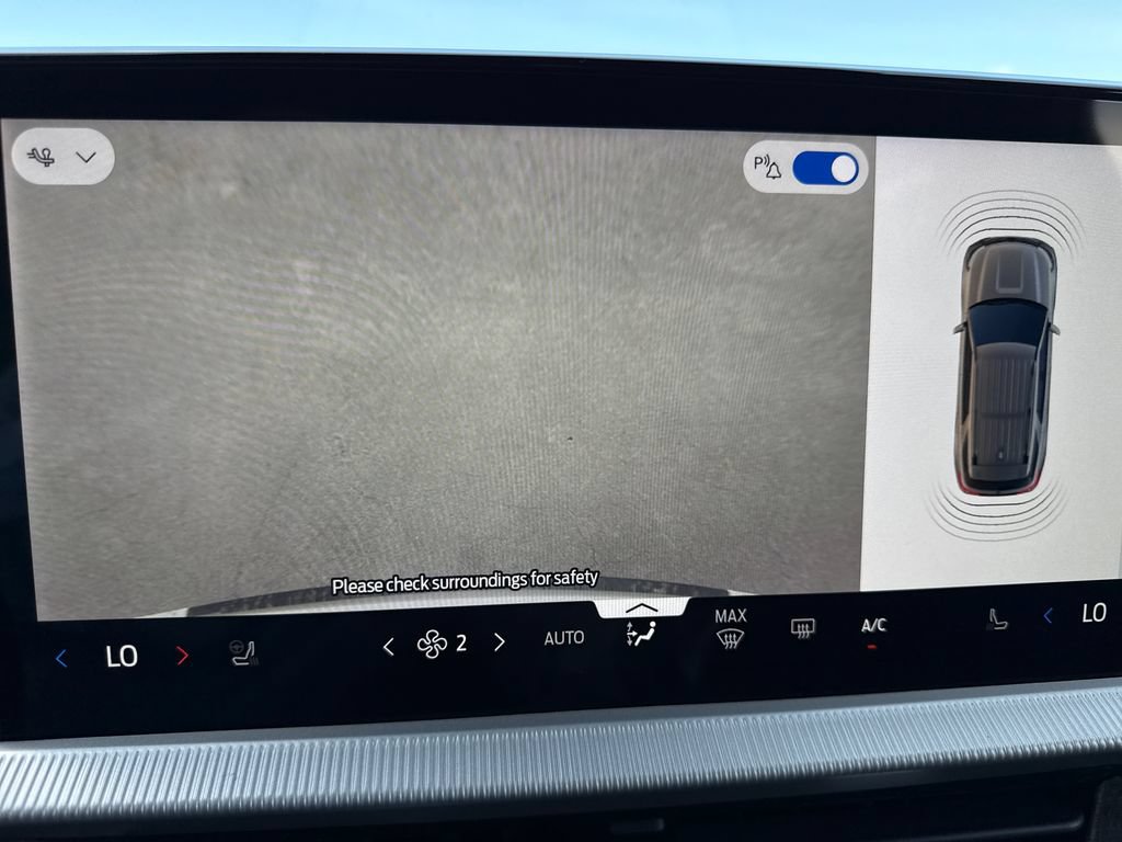 New 2026 Ford Explorer Platinum RWD image 25